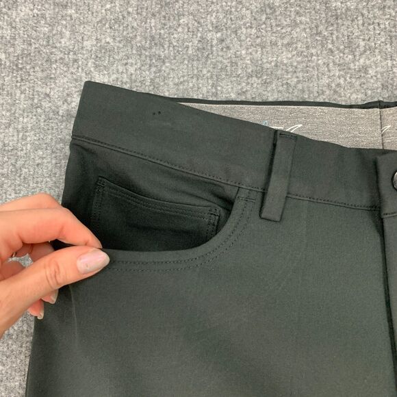 Greg Norman Dress Pant Mens 32 Stretch Chino Straight Lightweight Travel Golf - Picture 3 of 11